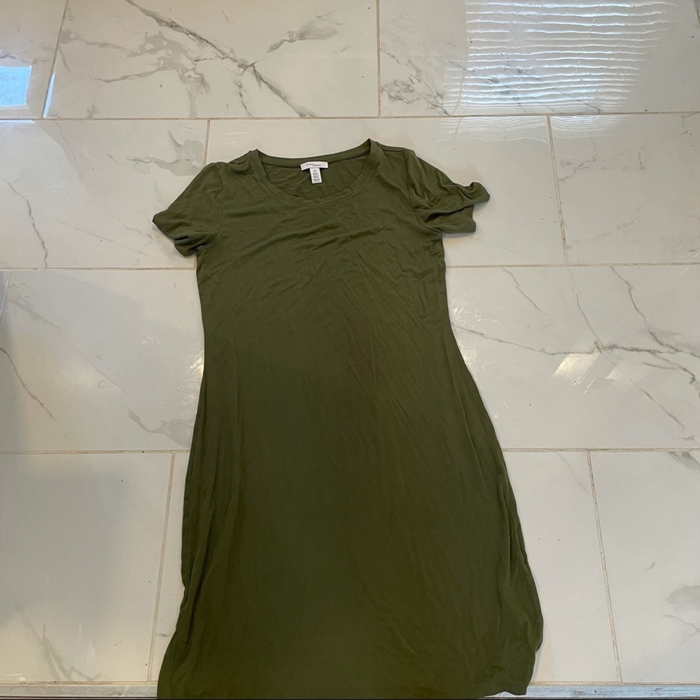 Daily Ritual Olive Green Casual Tee Dress - Picture 5 of 5